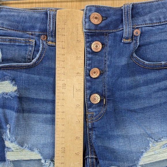 American Eagle Super Stretch High Rise Button Fly Distressed Denim Shorts Blue 6 - Picture 7 of 9